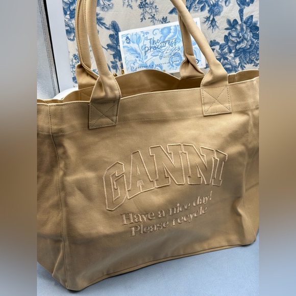 🆕 GANNI 🧿 NWOT Oversized XXL Canvas Tote Bag - Picture 4 of 12